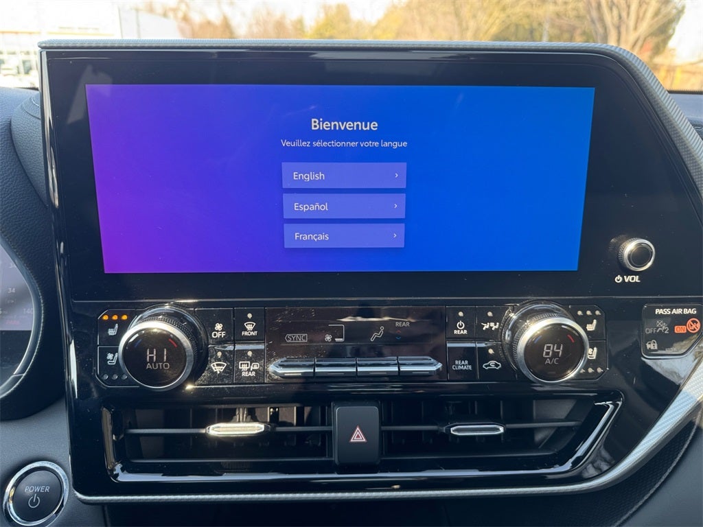 2023 Toyota HIGHLANDER HYBRD Platinum