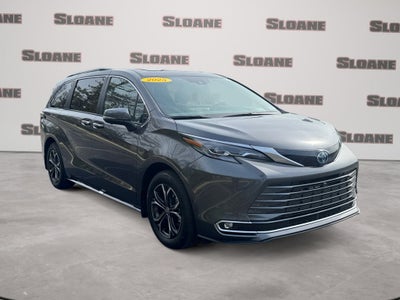 2025 Toyota SIENNA PLT AWD Platinum 7 Passenger
