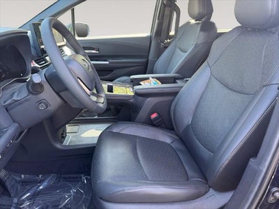 2026 Toyota Sienna Platinum 7 Passenger