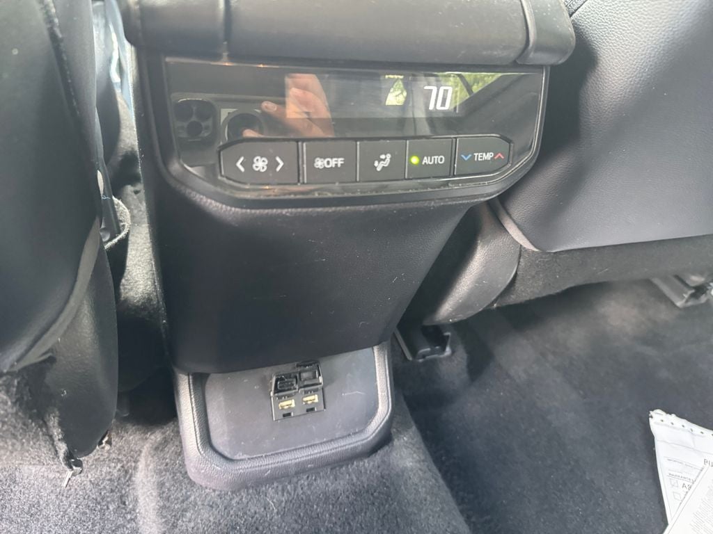 2021 Toyota HIGHLANDER HYBRD XLE