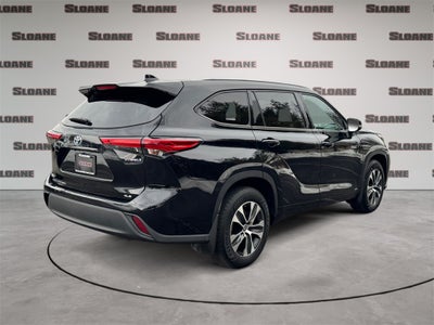 2021 Toyota HIGHLANDER HYBRD XLE
