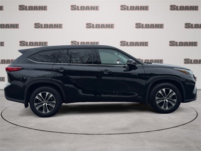 2021 Toyota HIGHLANDER HYBRD XLE