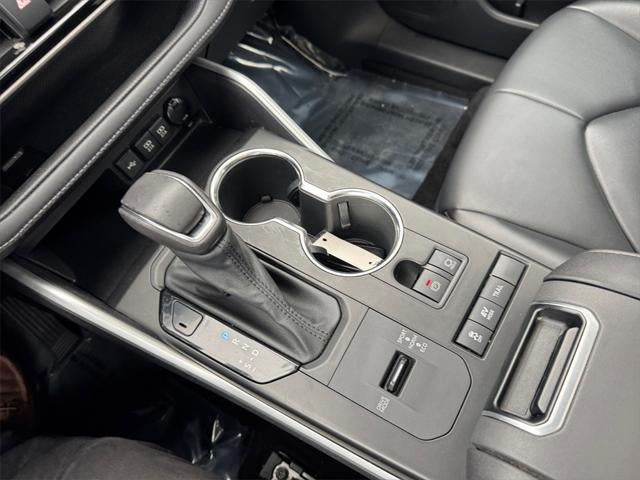 2021 Toyota HIGHLANDER HYBRD XLE