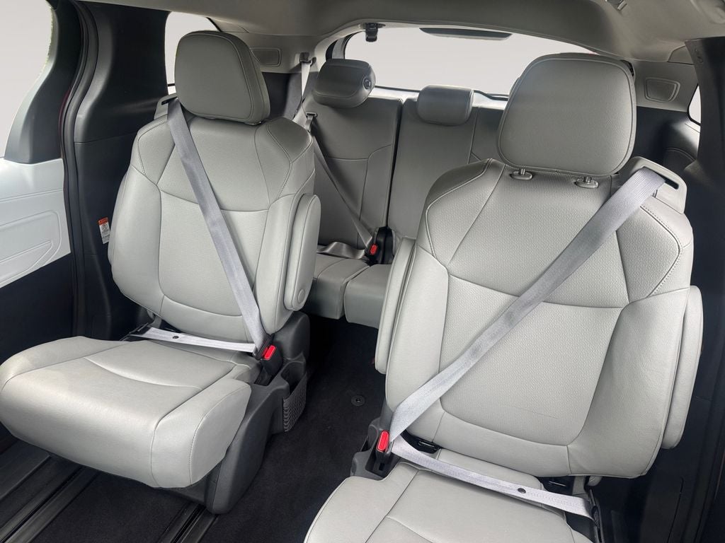 2025 Toyota Sienna XLE 7 Passenger