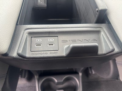 2025 Toyota Sienna XLE 7 Passenger