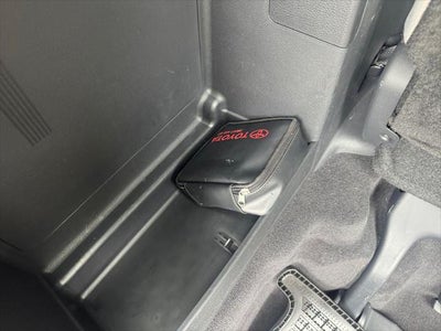 2025 Toyota Sienna XLE 7 Passenger