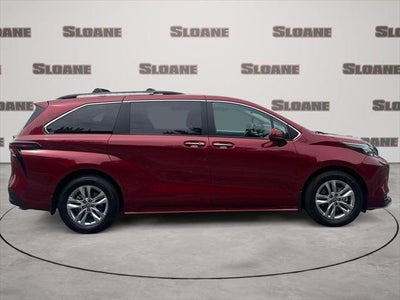 2025 Toyota Sienna XLE 7 Passenger