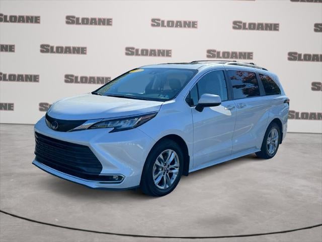2023 Toyota Sienna XLE 7 Passenger