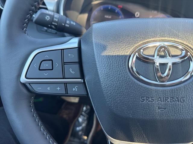 2026 Toyota Highlander Platinum