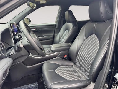 2023 Toyota Highlander XSE