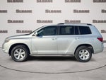 2010 Toyota HIGHLANDER SE