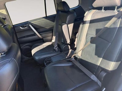 2010 Toyota HIGHLANDER SE