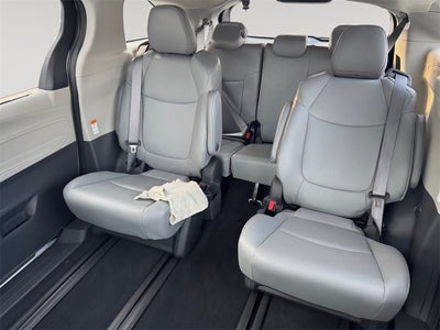 2024 Toyota SIENNA XLE AWD XLE 7 Passenger