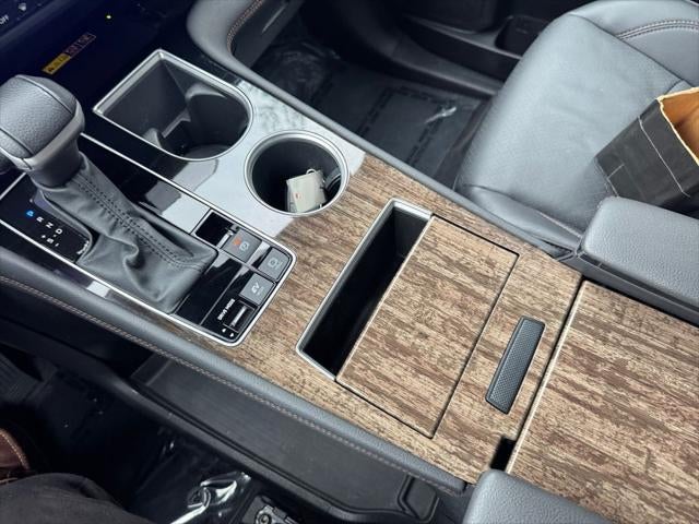 2025 Toyota Sienna Limited 7 Passenger
