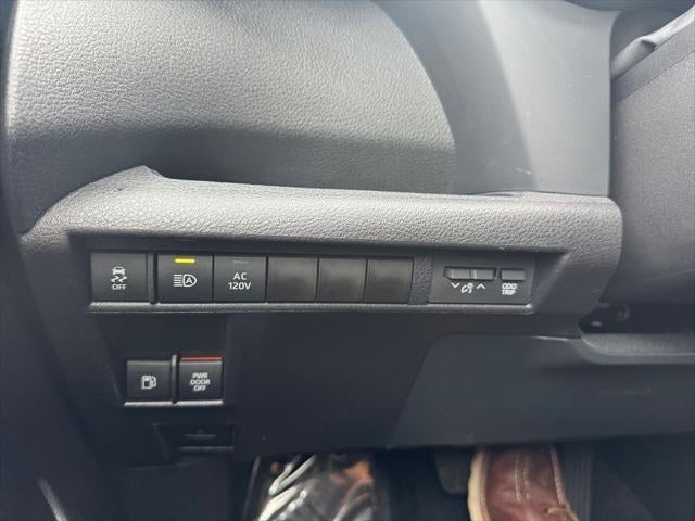 2025 Toyota Sienna Limited 7 Passenger