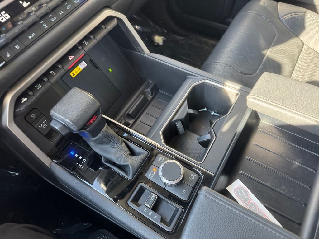 2023 Toyota TUNDRA 4X4 Limited