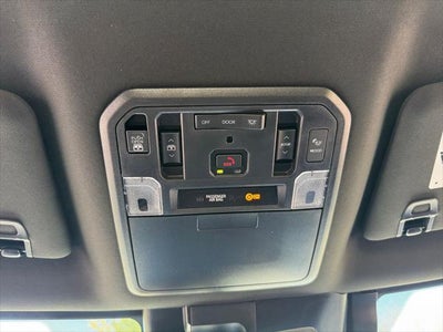 2025 Toyota TUNDRA HV 4X4 Platinum