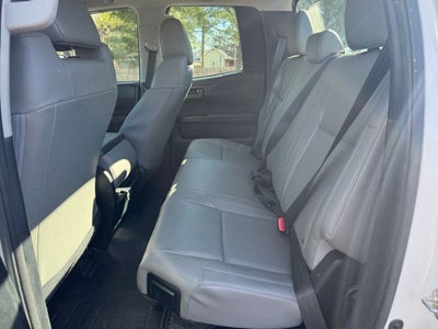 2017 Toyota TUNDRA 4X4 SR