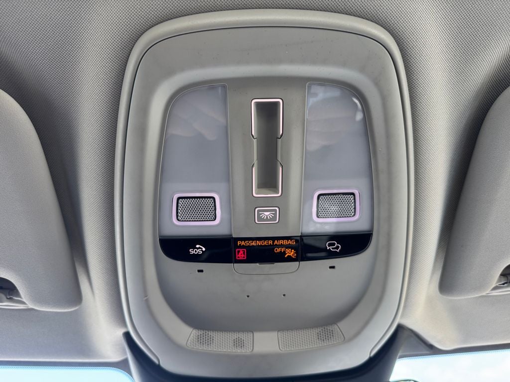 2024 Volvo S60 B5 Core Dark Theme