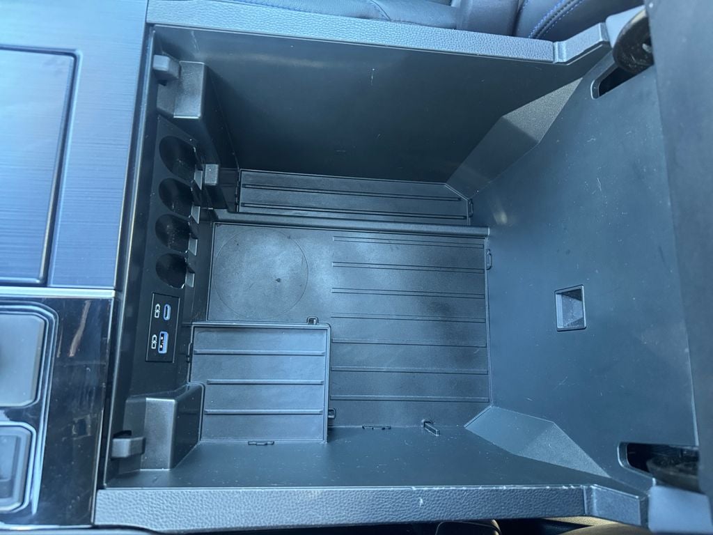 2023 Toyota SEQUOIA 4WD Platinum