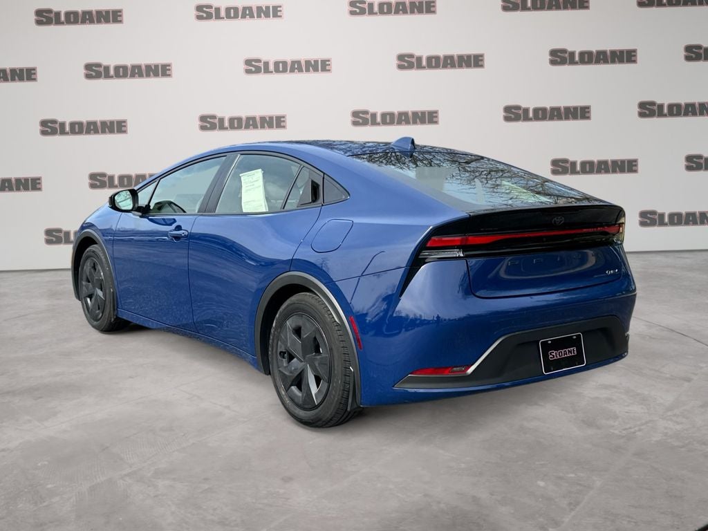 2024 Toyota PRIUS LE