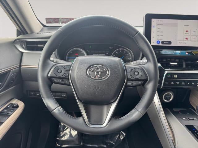 2023 Toyota Venza XLE