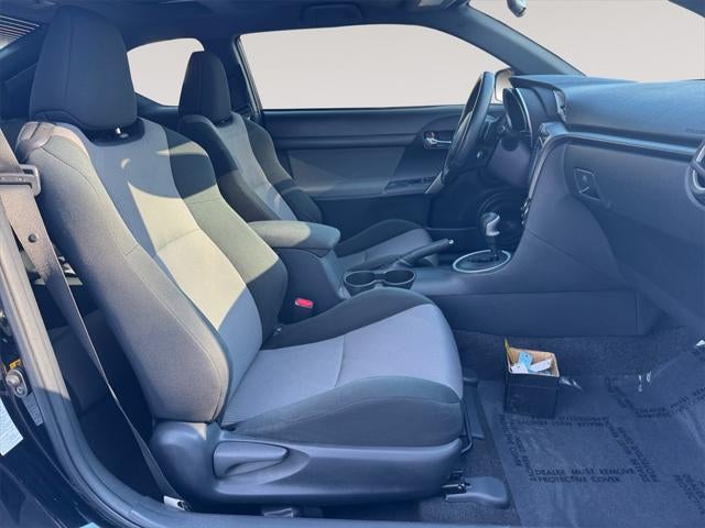 2016 Scion SCION tC Base