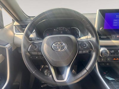 2023 Toyota RAV4 HYBRID XLE Premium