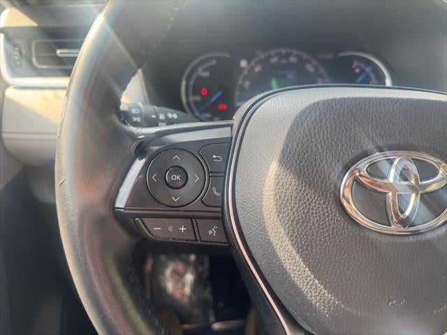 2023 Toyota RAV4 HYBRID XLE Premium