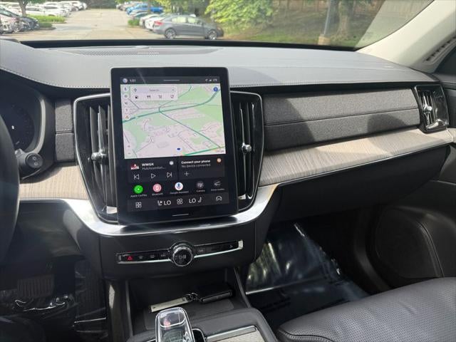 2025 Volvo XC90 B6 Ultra 2025.5