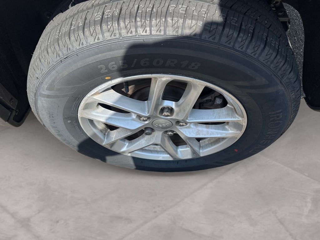 2024 Jeep Grand Cherokee L Laredo