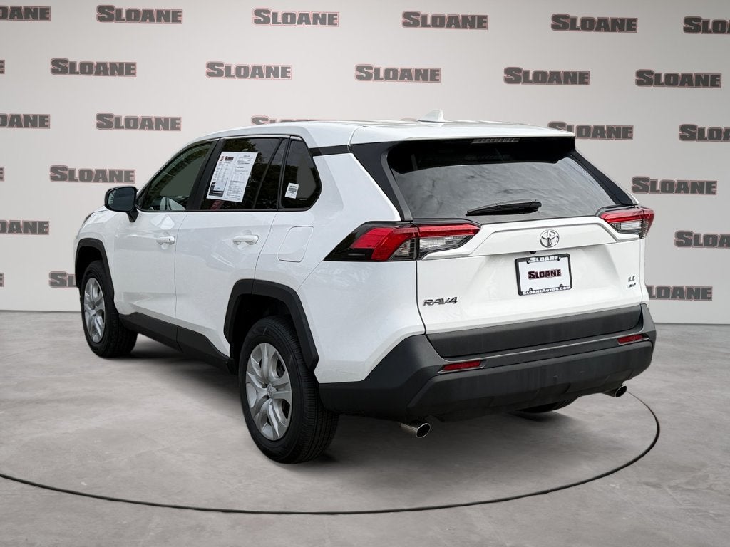 2025 Toyota RAV4 LE