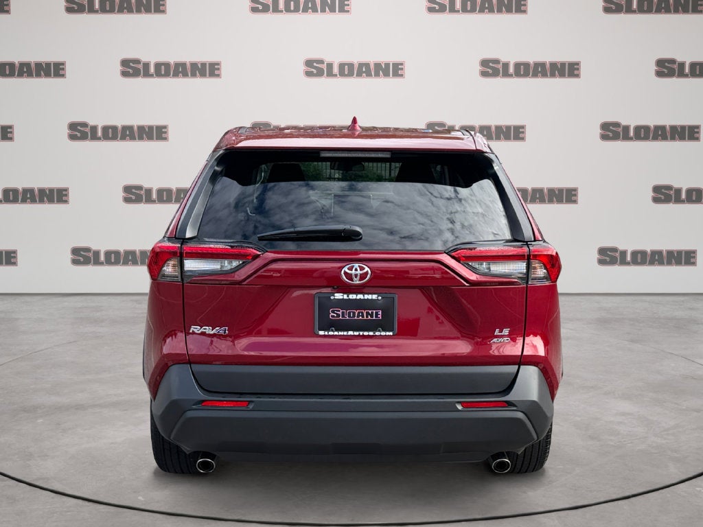 2025 Toyota RAV4 LE