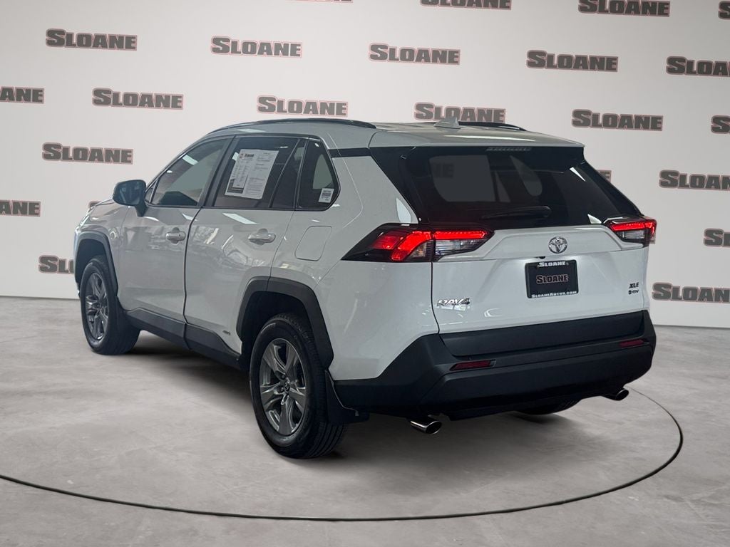 2025 Toyota RAV4 Hybrid XLE