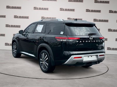 2022 Nissan Pathfinder Platinum