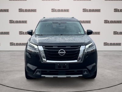 2022 Nissan Pathfinder Platinum