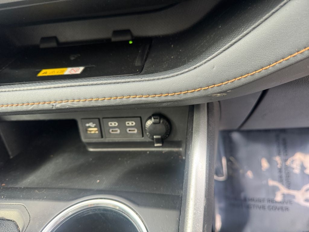 2023 Toyota Highlander Hybrid Bronze Edition