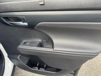 2023 Toyota Highlander Hybrid Bronze Edition