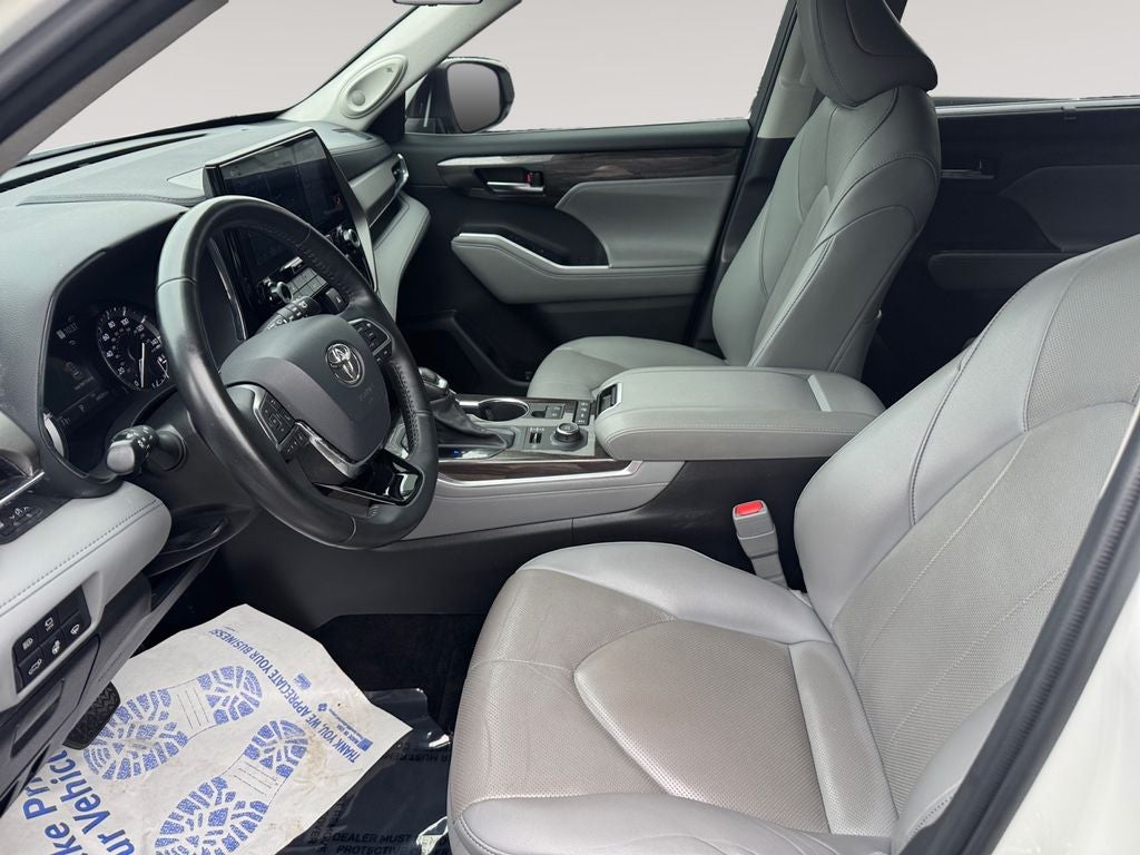 2021 Toyota Highlander Limited