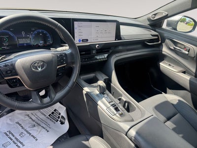 2023 Toyota Crown Platinum