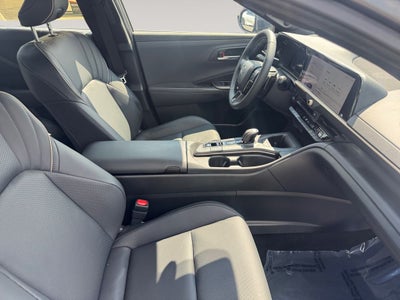 2023 Toyota Crown Platinum
