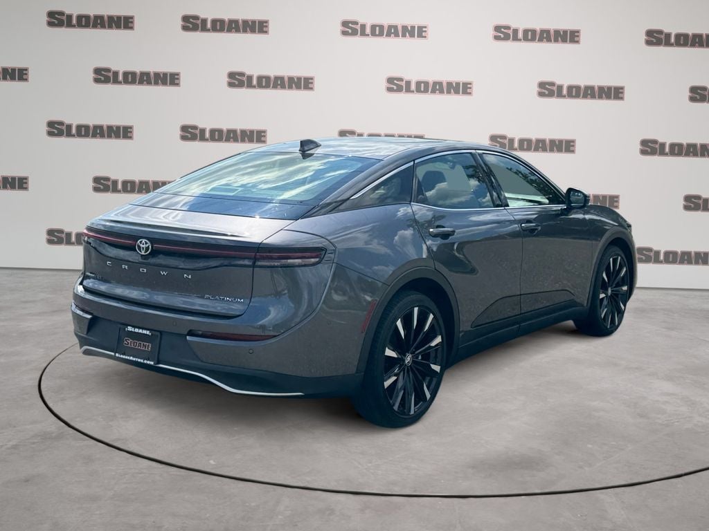 2023 Toyota Crown Platinum