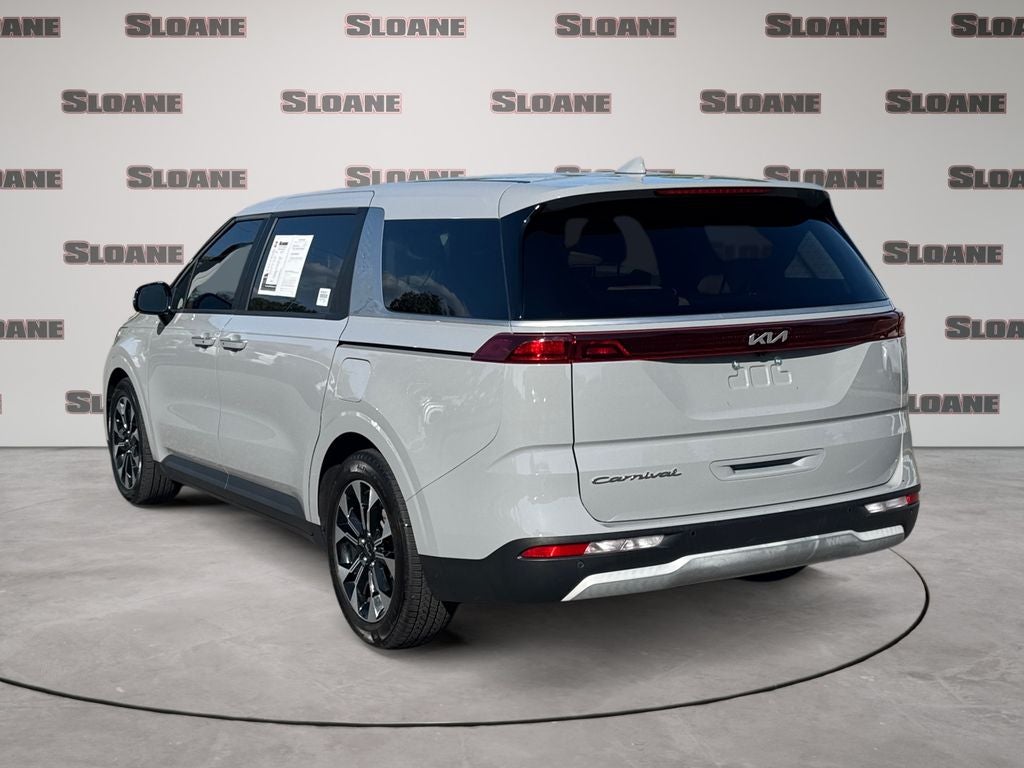 2022 Kia Carnival EX