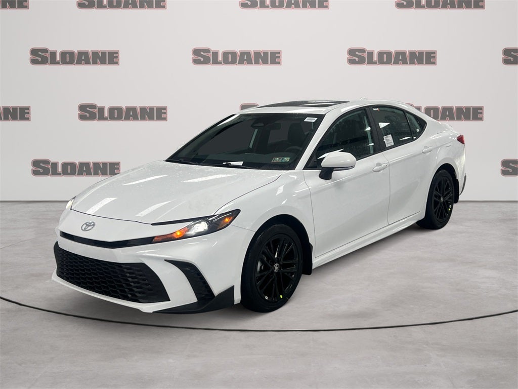 2026 Toyota Camry SE AWD