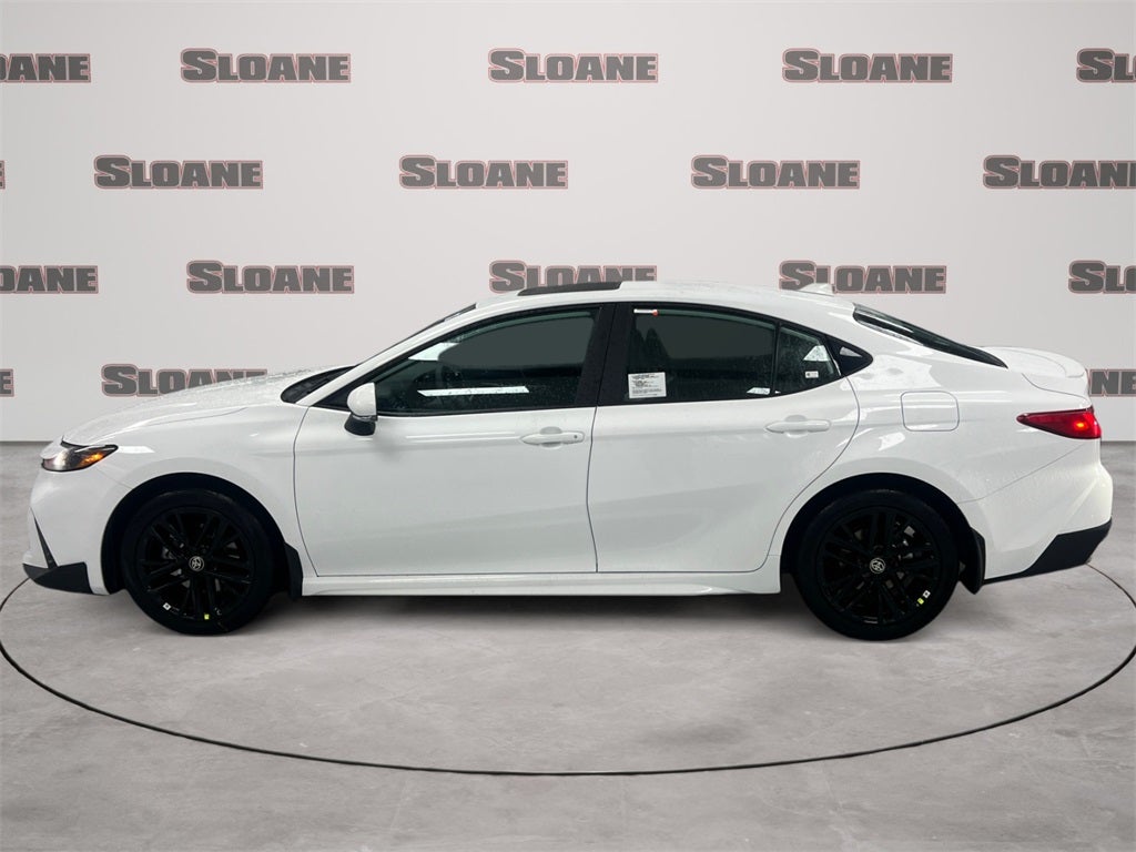 2026 Toyota Camry SE AWD