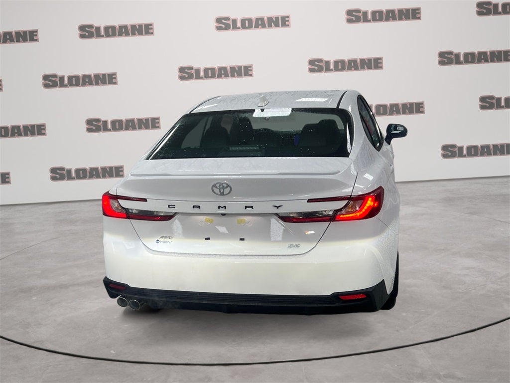 2026 Toyota Camry SE AWD