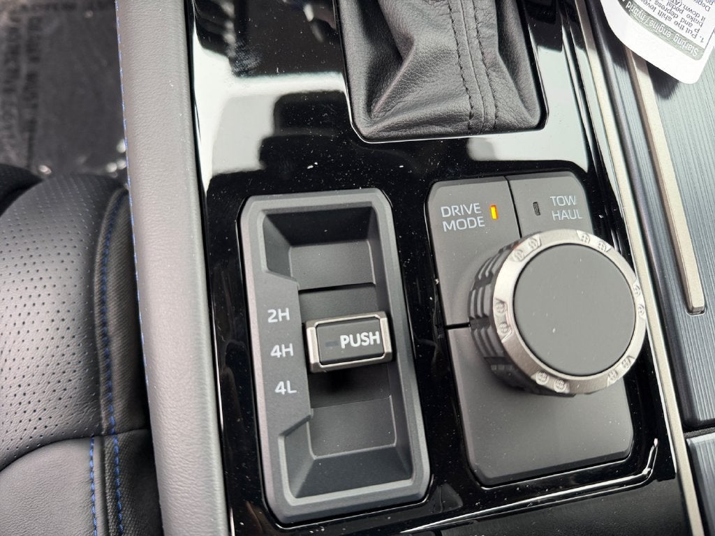 2026 Toyota Tundra i-FORCE MAX Tundra Platinum