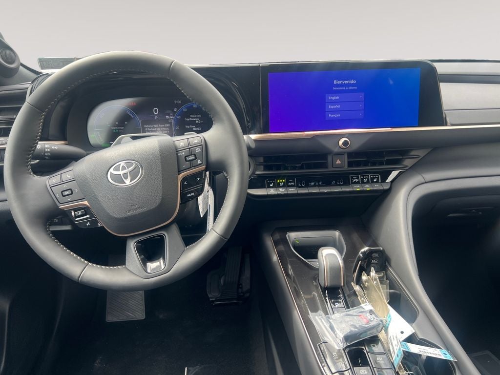 2026 Toyota Toyota Crown Signia Limited